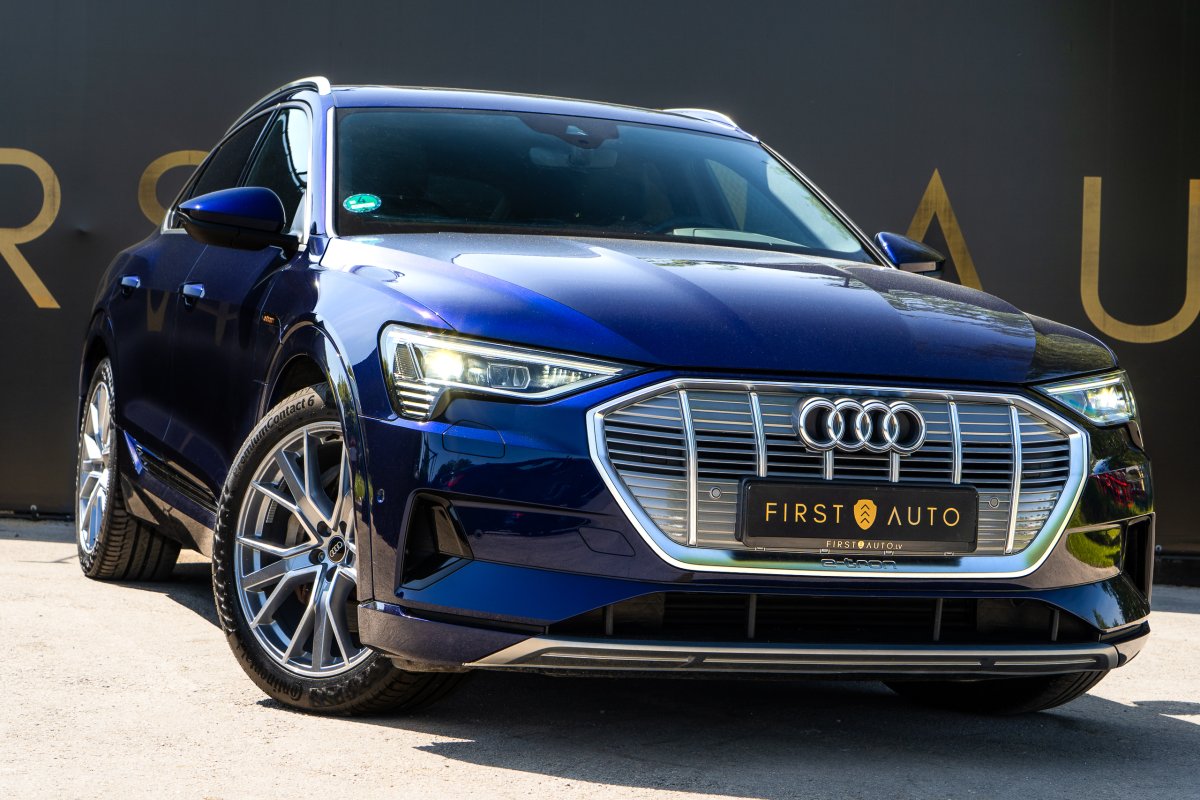 Audi e-tron 2022
