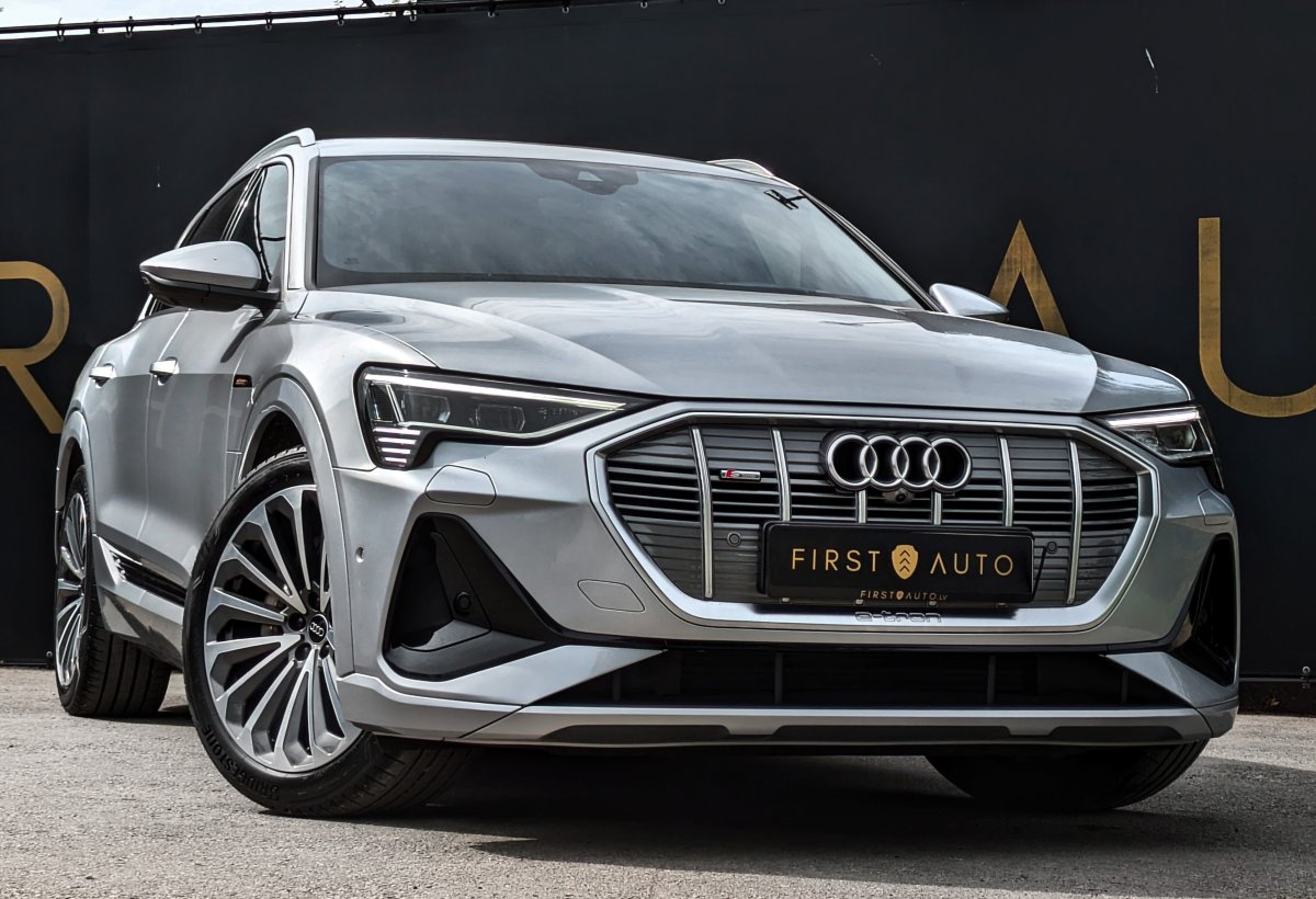 Audi e-tron 2022