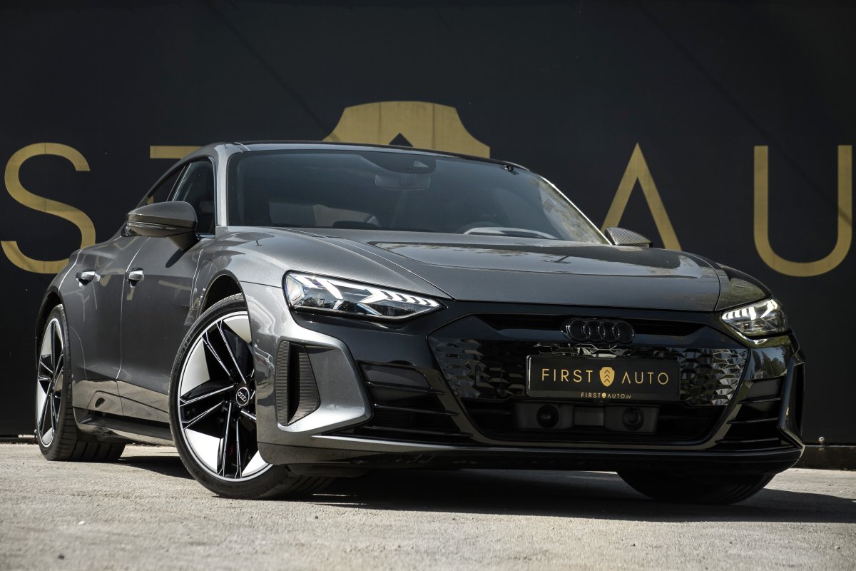 Audi e-tron 2022