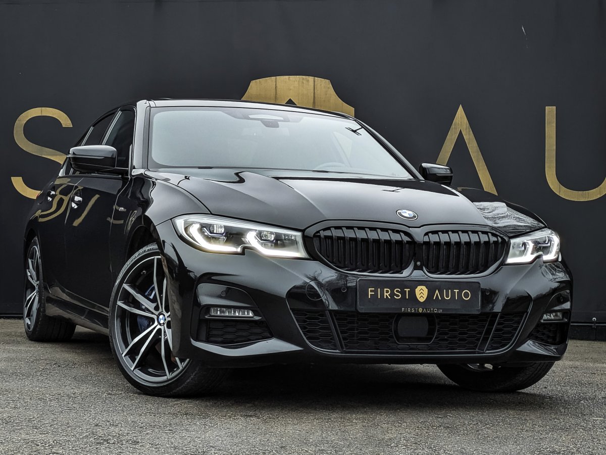 BMW 330 2021