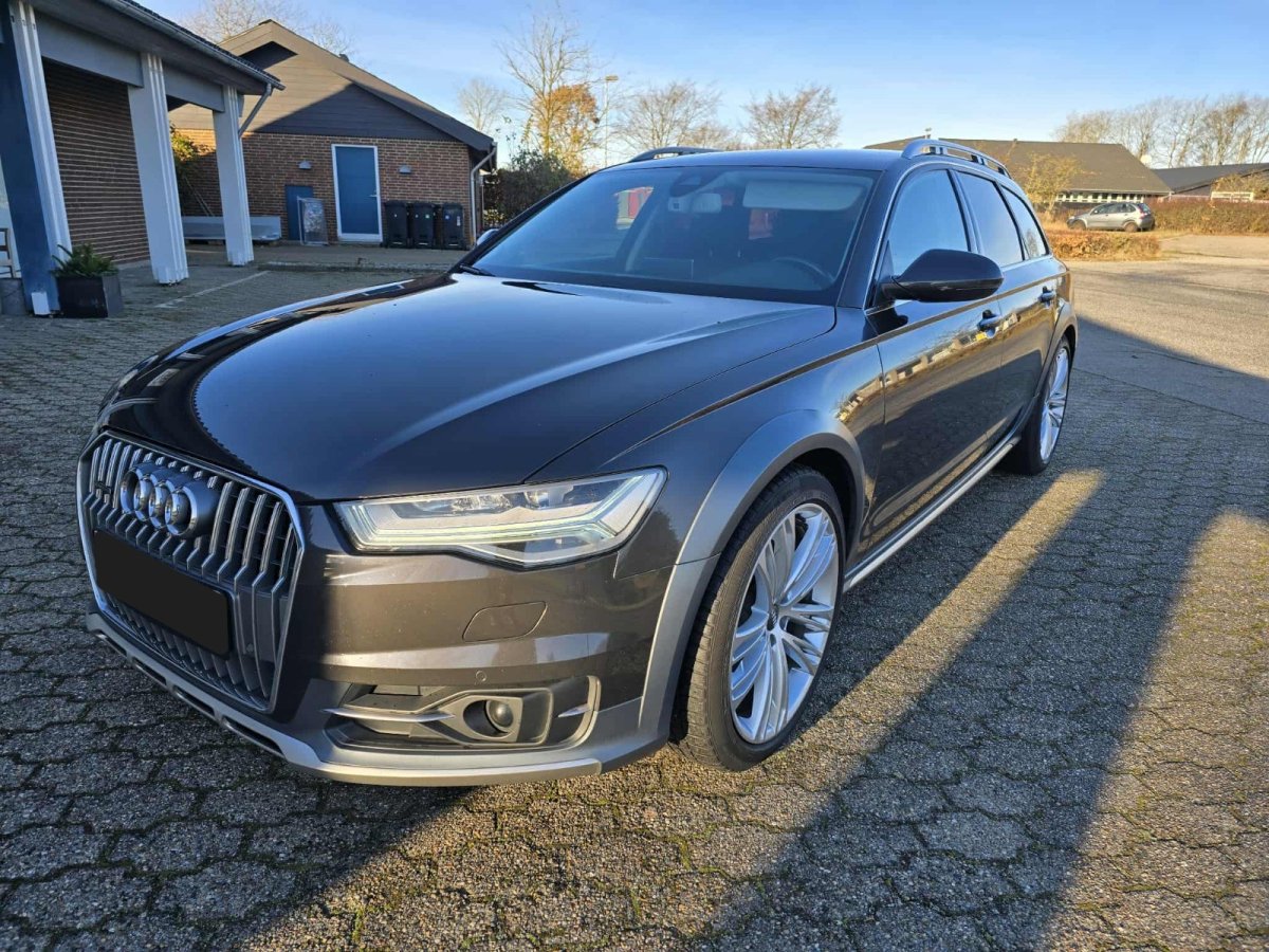 Audi Allroad 2016