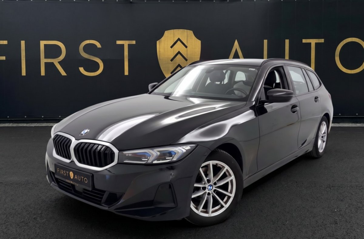 BMW 318 2022