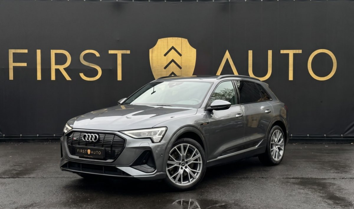 Audi e-tron 2022